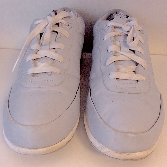 Propet Washable Leather Comfort Walker Size 10.5 - Picture 12 of 16